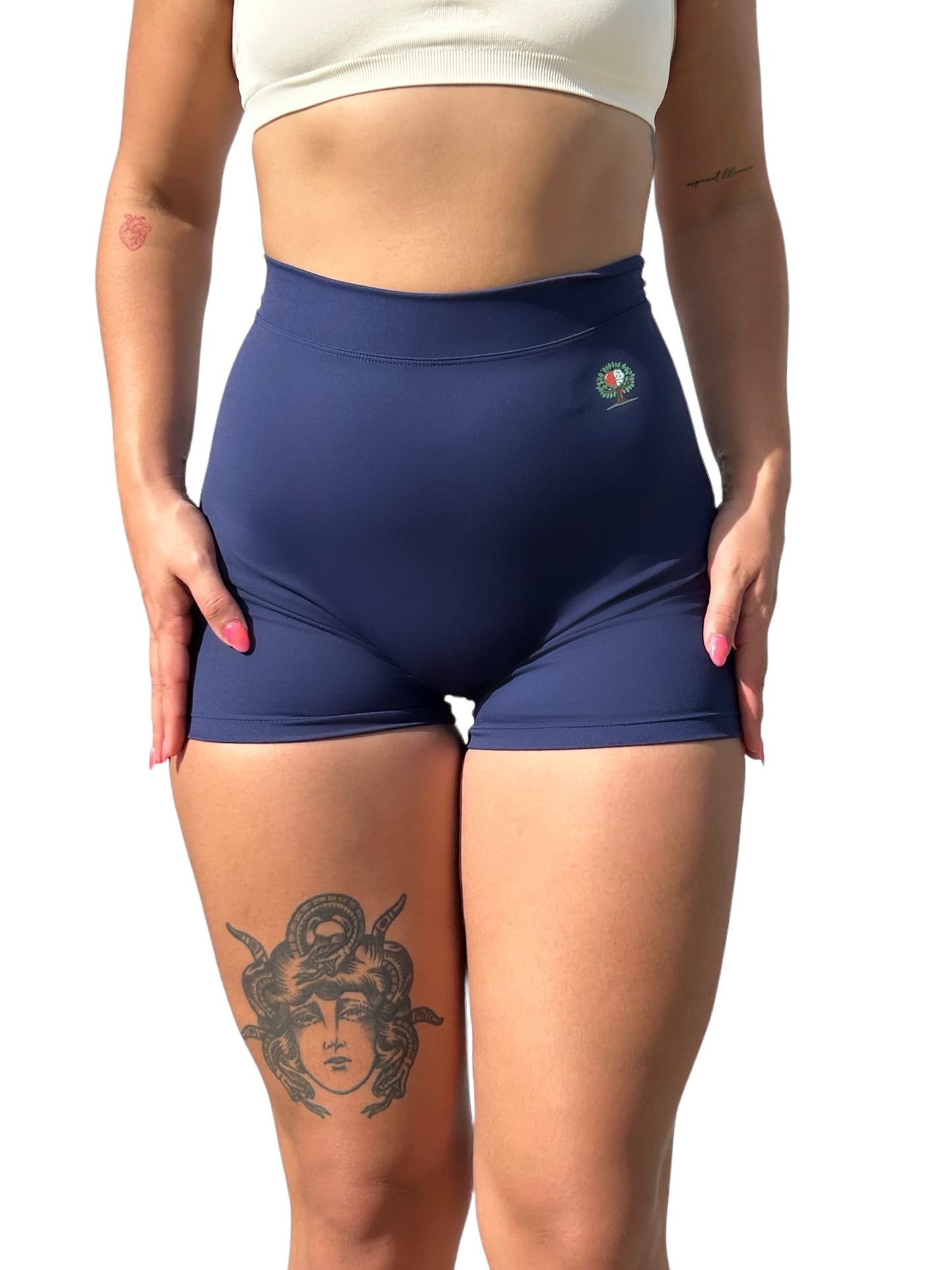 Stretchy Pump V-Back Short