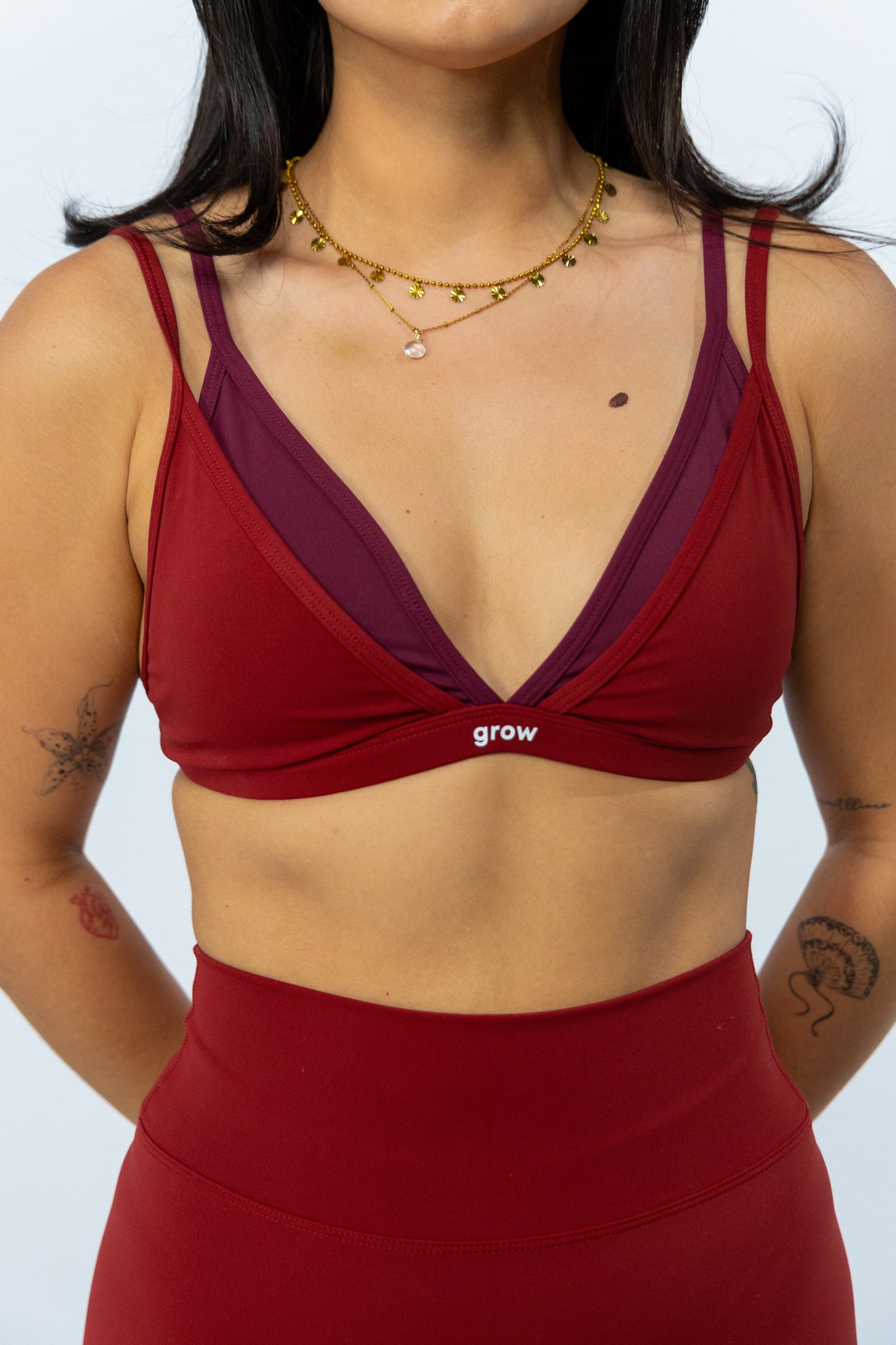 Layers Halter V Crop